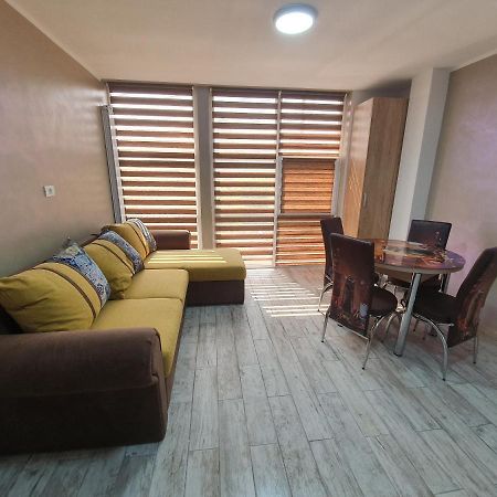 Apartament Negris Birlad Ngoại thất bức ảnh